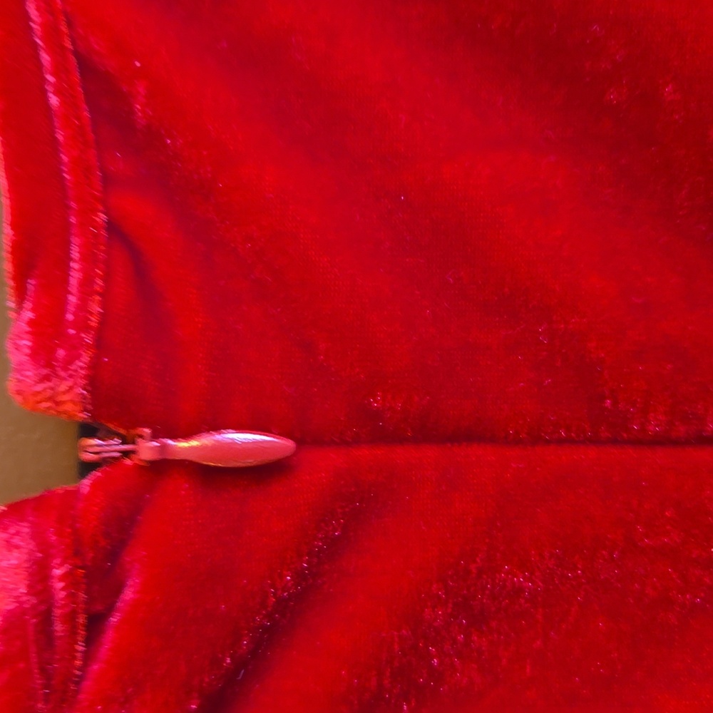 Midnight Velvet-Velvet red sheath dress with bell sleeves and rhinestones Sz 2X - Picture 7 of 9